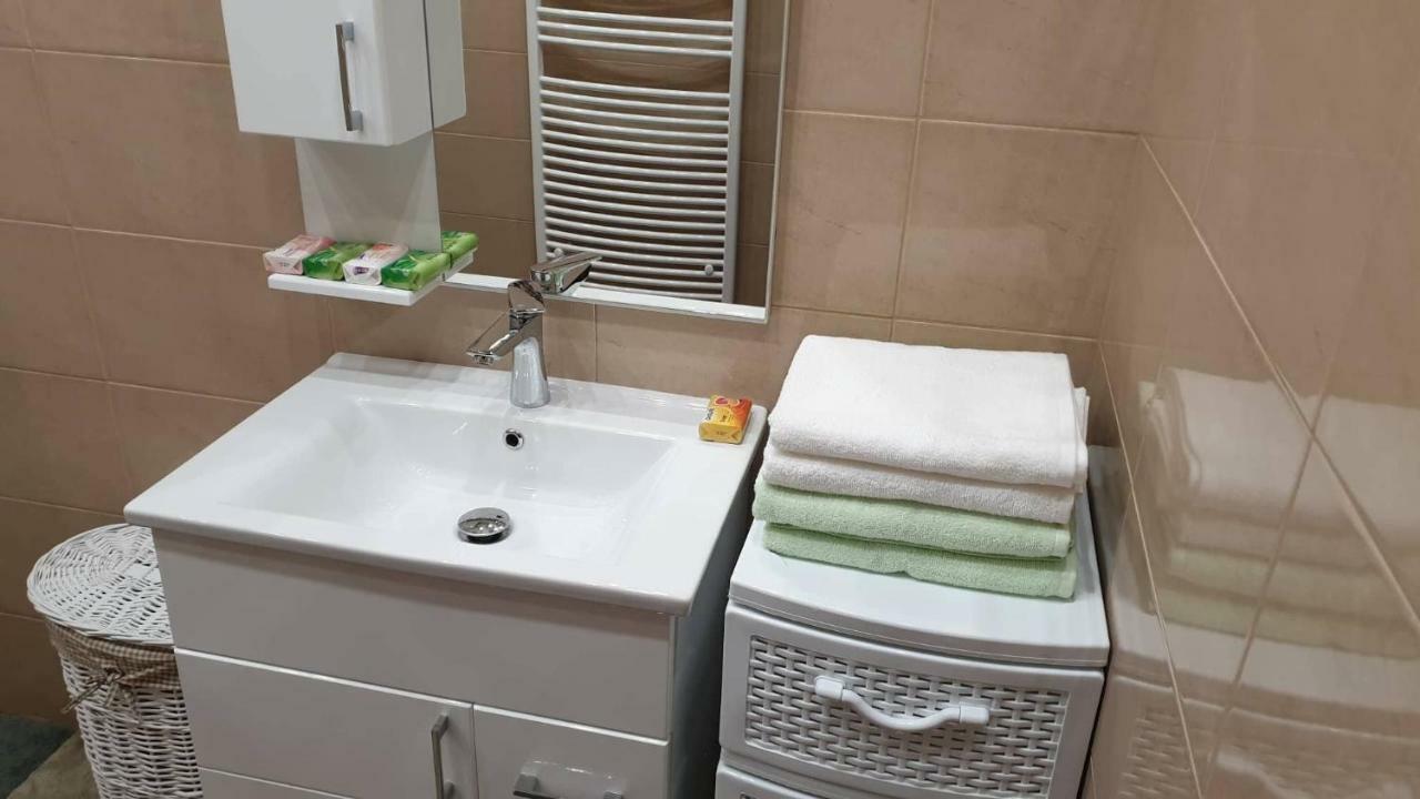 Aqua Apartment *